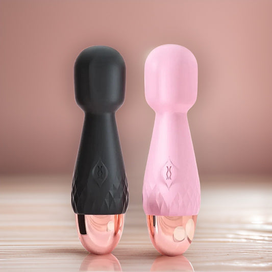 The Cutie: Mini Vibrator