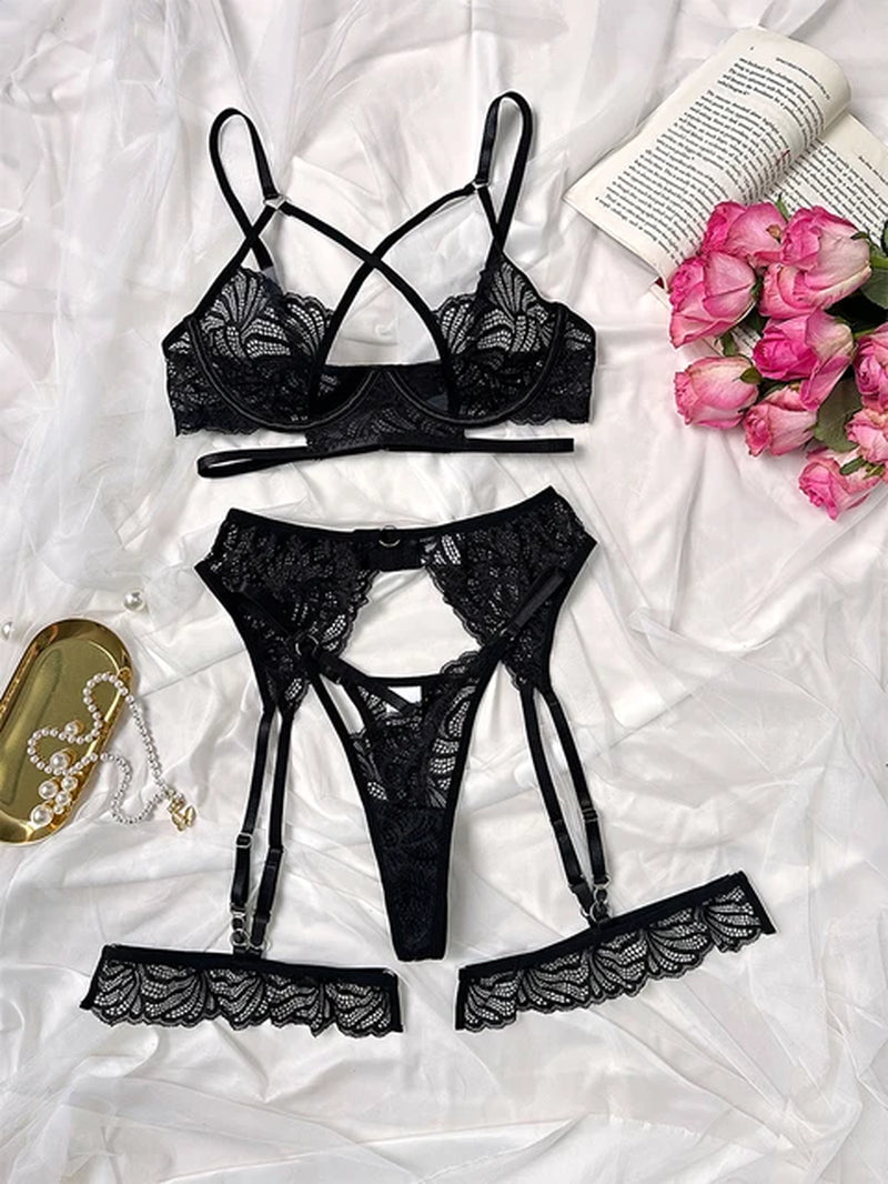 LACE ME DOWN LINGERIE SET